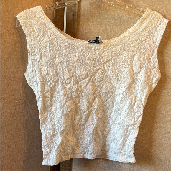 Tops - FINAL MARKDOWN U S Boys Elegant White stretch Lace junior Top medium